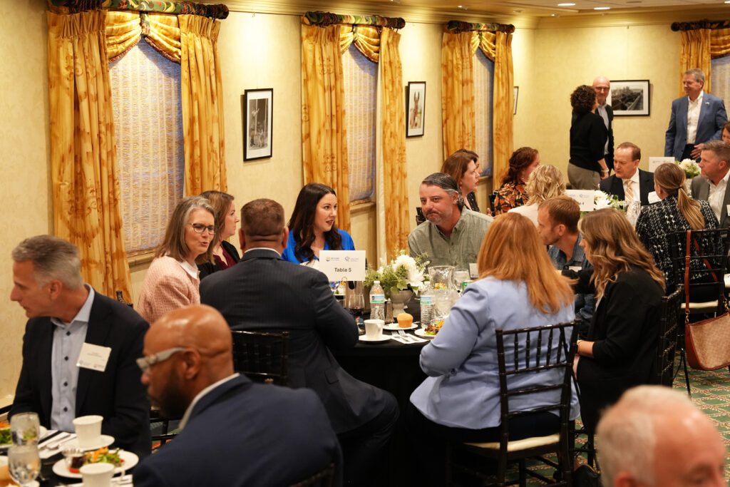 JAG Governor's Dinner_Dinner Talk (Table 5)